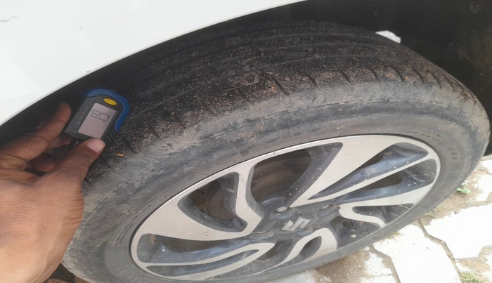 2019 Maruti Baleno ZETA PETROL 1.2, Petrol, Manual, 1,28,420 km, tyre