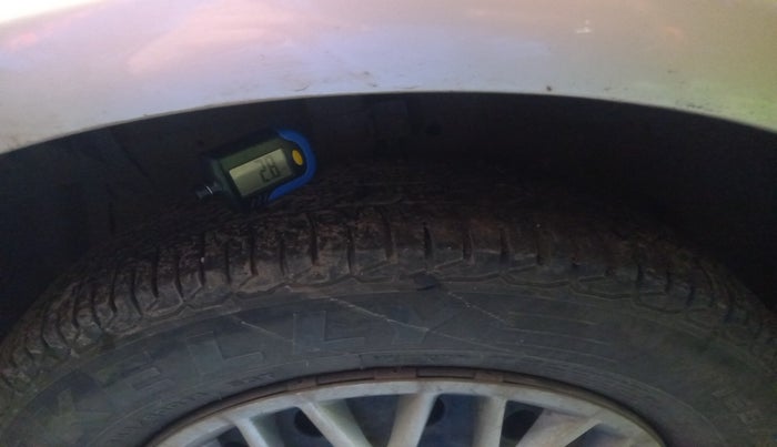 2014 Maruti Swift Dzire VXI, Petrol, Manual, 1,28,759 km, tyre