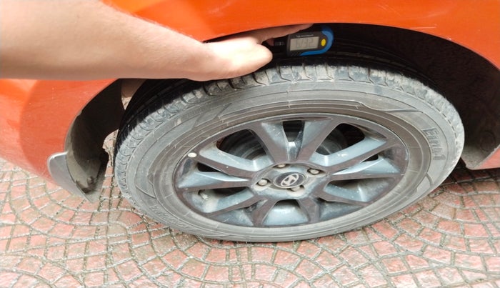 2018 Hyundai Elite i20 ASTA 1.2, Petrol, Manual, 38,033 km, tyre