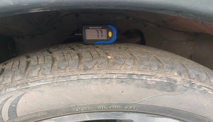 2018 Tata Hexa XTA 4X2 6 STR, Diesel, Automatic, 1,64,659 km, tyre
