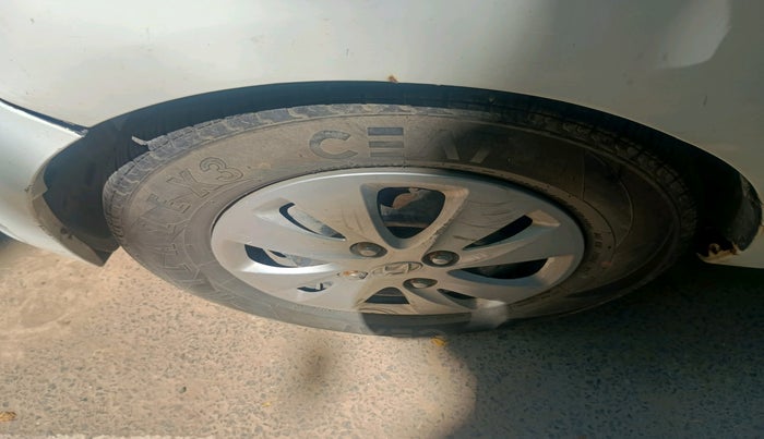 2010 Hyundai i10 MAGNA 1.2, Petrol, Manual, 30,218 km, tyre