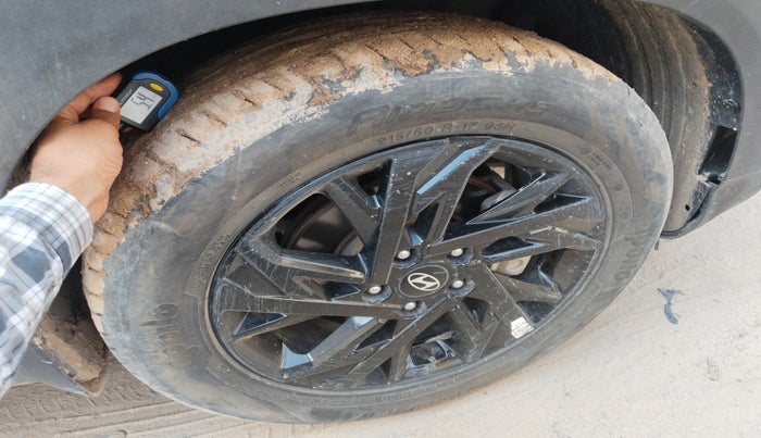 2024 Hyundai Creta 1.5 S (O) AT, Diesel, Automatic, 15,614 km, tyre