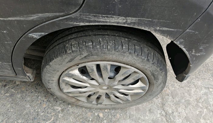 2011 Maruti Wagon R 1.0 VXI, Petrol, Manual, 1,51,798 km, tyre