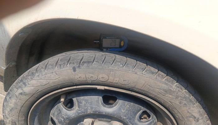 2014 Maruti Alto K10 VXI, Petrol, Manual, 1,46,369 km, tyre