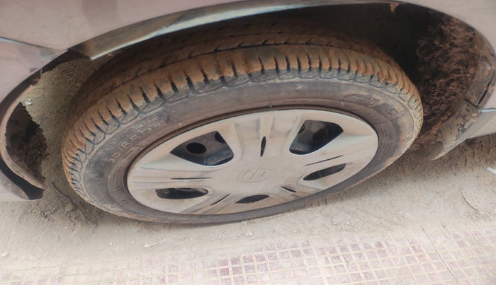 2018 Maruti Wagon R 1.0 VXI, Petrol, Manual, 28,220 km, tyre