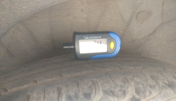 2011 Hyundai i20 MAGNA 1.2, Petrol, Manual, 29,764 km, tyre