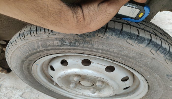 2017 Maruti Wagon R 1.0 LXI CNG, Petrol, Manual, 56,091 km, tyre