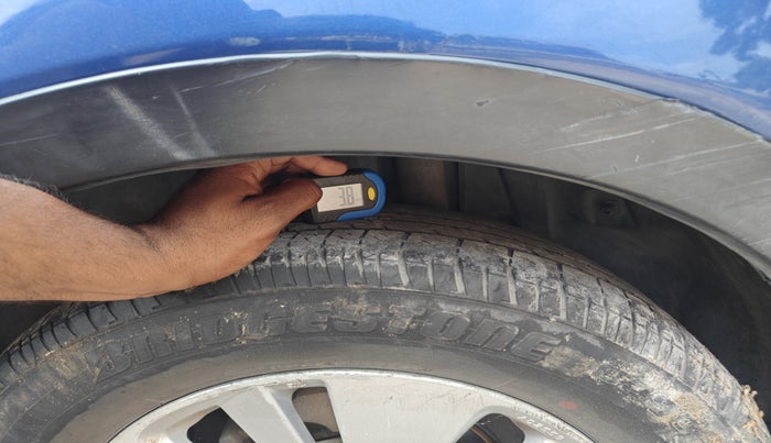 2016 Maruti S Cross ZETA 1.6, Diesel, Manual, 90,475 km, tyre