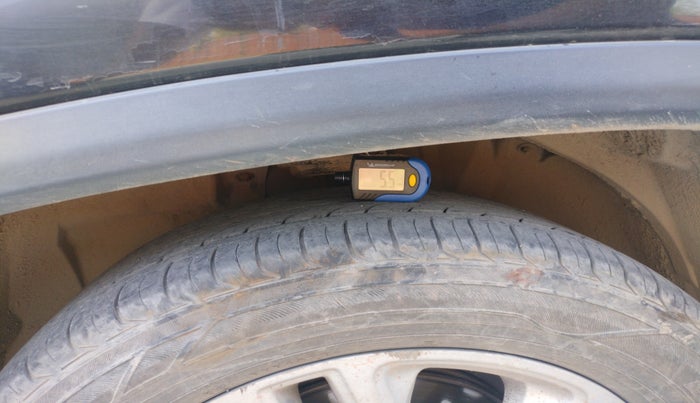 2018 Jeep Compass LIMITED 2.0 DIESEL, Diesel, Manual, 1,01,251 km, tyre