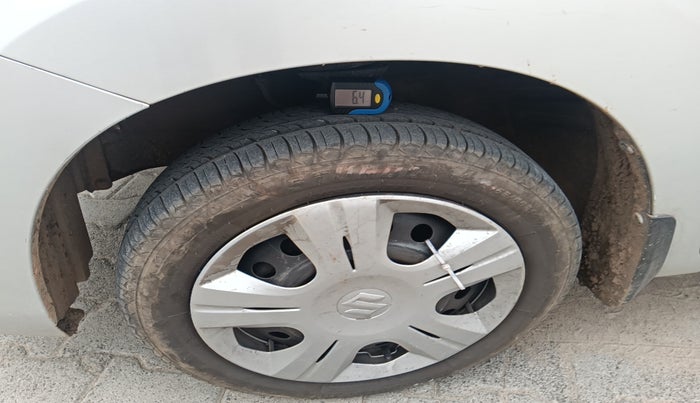 2016 Maruti Wagon R 1.0 VXI (O) AMT, Petrol, Automatic, 1,03,624 km, tyre