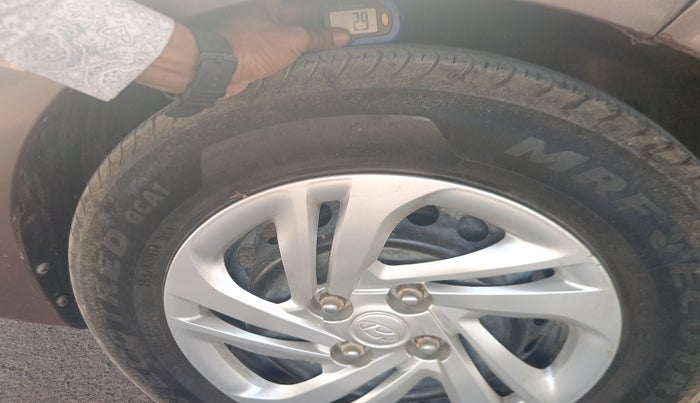 2020 Hyundai AURA S 1.2 CNG, Petrol, Manual, 1,08,963 km, tyre