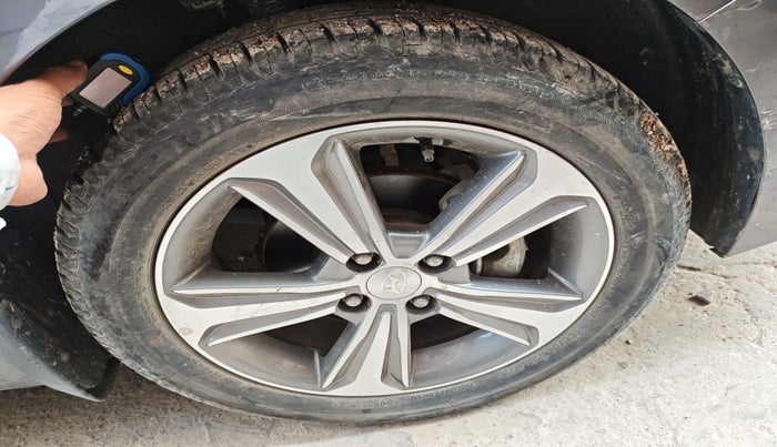 2018 Hyundai Verna 1.6 VTVT SX, Petrol, Manual, 15,324 km, tyre