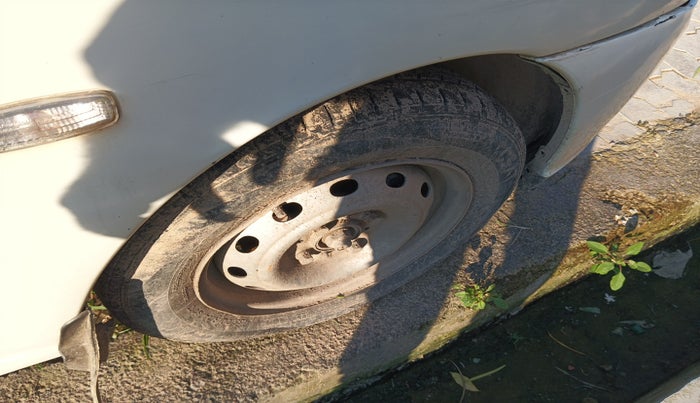 2012 Tata Indigo ECS LX TDI, Diesel, Manual, 77,507 km, tyre