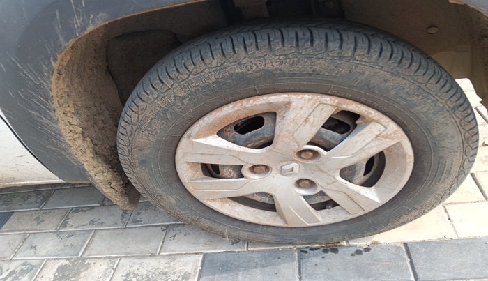 2016 Renault Kwid RXT 0.8, Petrol, Manual, 61,913 km, tyre