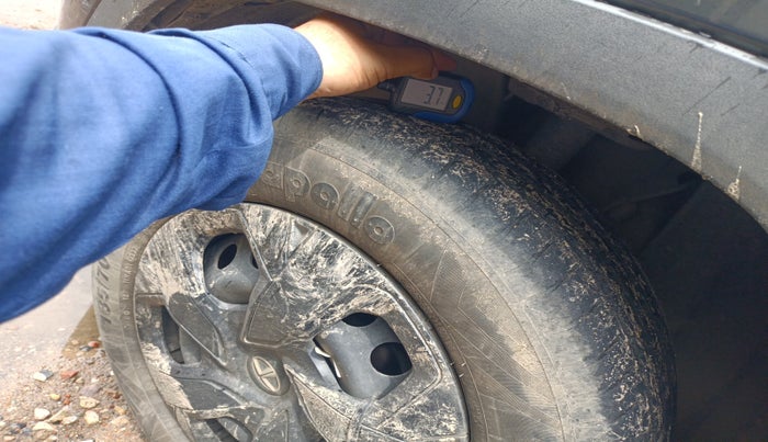 2022 Tata PUNCH ADVENTURE MT, Petrol, Manual, 80,577 km, tyre