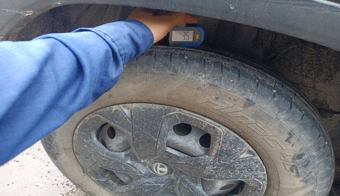 2022 Tata PUNCH ADVENTURE MT, Petrol, Manual, 80,577 km, tyre