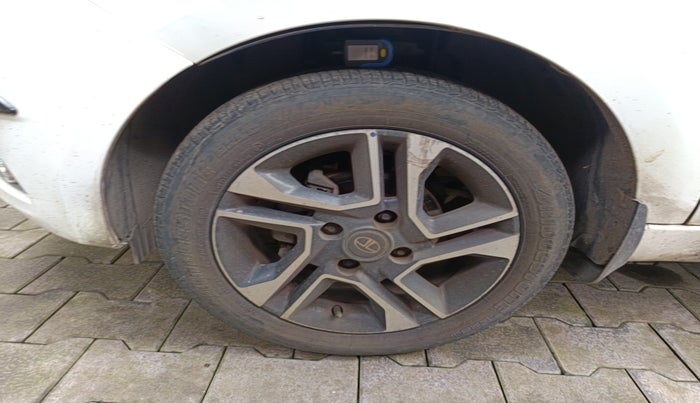 2019 Tata TIGOR XZA PETROL, Petrol, Automatic, 22,143 km, tyre