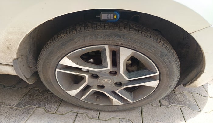 2019 Tata TIGOR XZA PETROL, Petrol, Automatic, 22,143 km, tyre