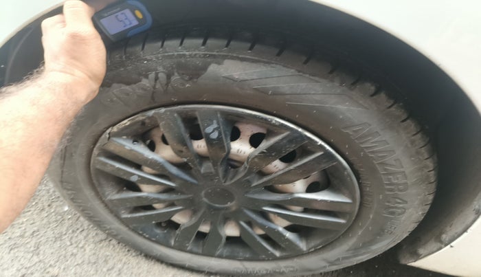 2019 Hyundai XCENT PRIME T  VTVT PLUS  CNG, Petrol, Manual, 1,60,068 km, tyre