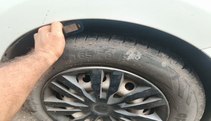 2019 Hyundai XCENT PRIME T  VTVT PLUS  CNG, Petrol, Manual, 1,60,068 km, tyre