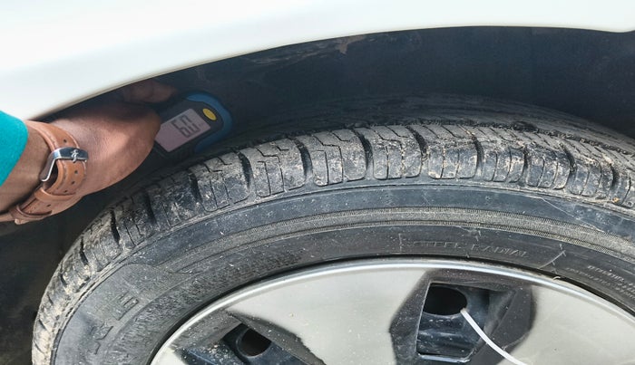 2016 Tata Indigo ECS LX TDI, Diesel, Manual, 98,341 km, tyre