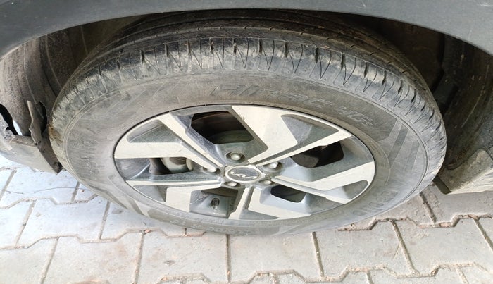 2023 KIA SONET HTX 1.0 IMT, Petrol, Manual, 45,000 km, tyre
