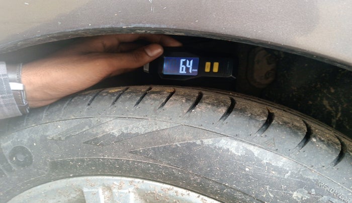 2017 Tata Tiago XZ PETROL, Petrol, Manual, 49,329 km, tyre