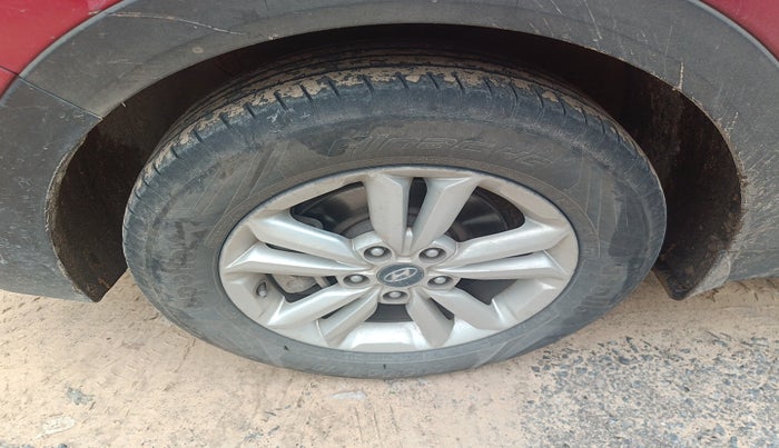 2016 Hyundai Creta SX 1.6 DIESEL, Diesel, Manual, 1,40,267 km, tyre