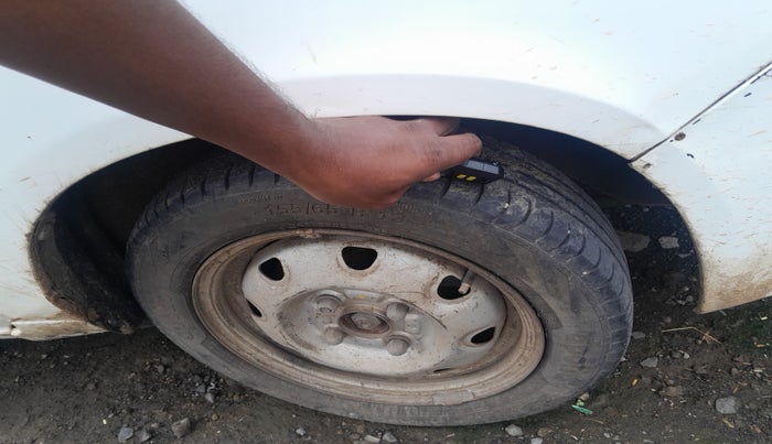 2010 Maruti Alto K10 LXI, Petrol, Manual, 2,23,918 km, tyre