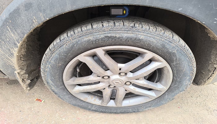 2023 Renault TRIBER RXZ, Petrol, Manual, 37,059 km, tyre