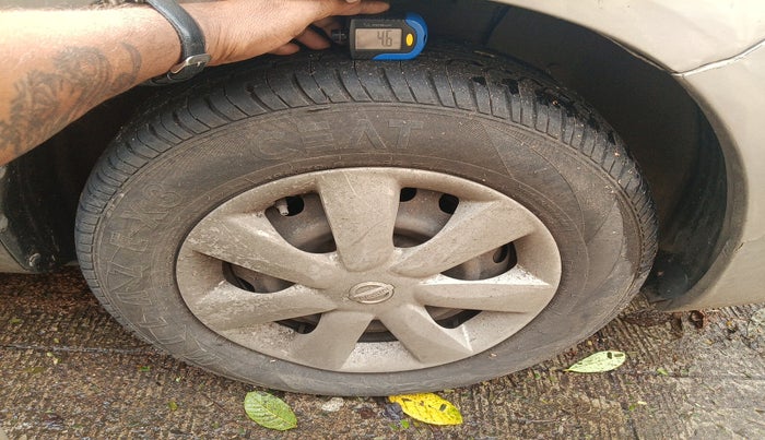 2012 Nissan Sunny XL, Petrol, Manual, 51,970 km, tyre