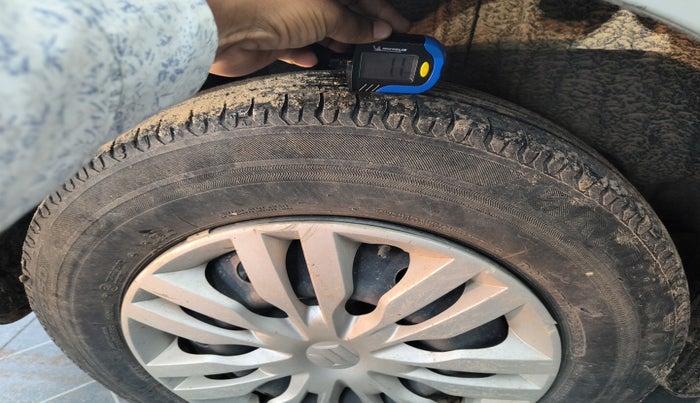 2018 Maruti Dzire VXI, Petrol, Manual, 39,745 km, tyre