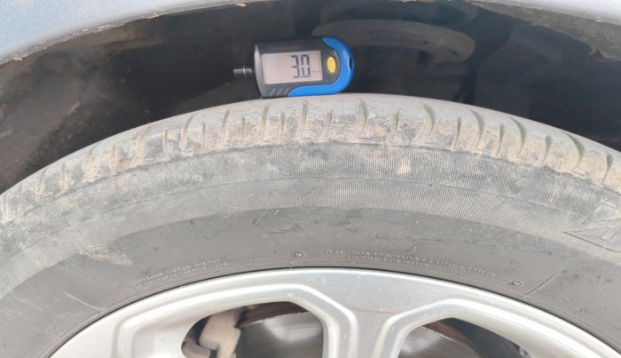 2018 Ford Ecosport TITANIUM + 1.5L DIESEL, Diesel, Manual, 1,73,436 km, tyre