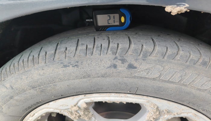 2018 Ford Ecosport TITANIUM + 1.5L DIESEL, Diesel, Manual, 1,73,436 km, tyre