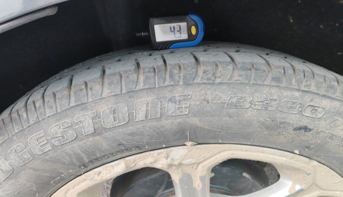 2018 Ford Ecosport TITANIUM + 1.5L DIESEL, Diesel, Manual, 1,73,436 km, tyre