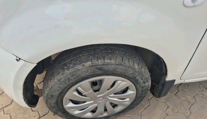 2010 Maruti Ritz VDI, Diesel, Manual, 1,00,000 km, tyre