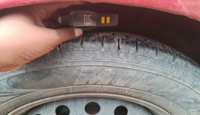 2012 Toyota Etios GD, Diesel, Manual, 1,24,595 km, tyre