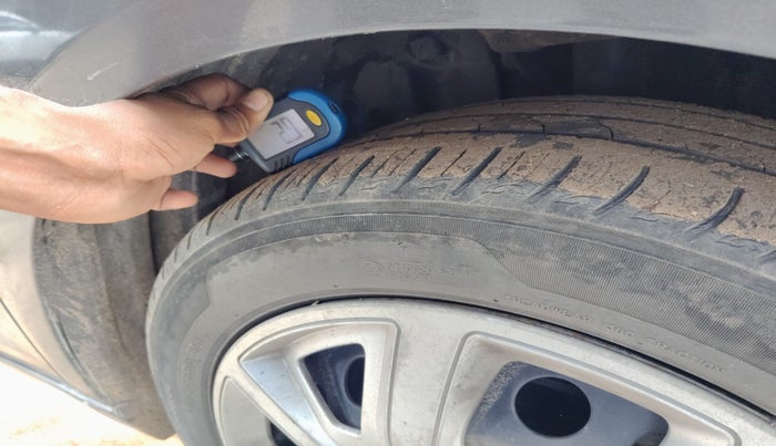 2021 Tata ALTROZ XM PLUS PETROL, Petrol, Manual, 86,038 km, tyre