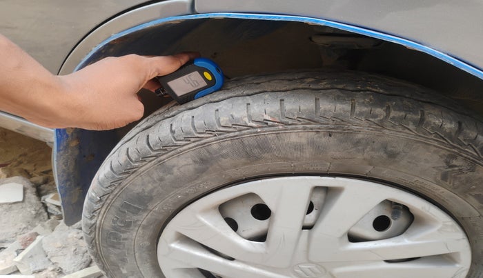 2024 Maruti Eeco 7 STR STD 1.2, Petrol, Manual, 32,147 km, tyre
