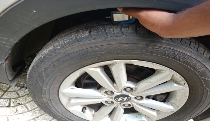 2015 Hyundai Creta SX PLUS AT 1.6 DIESEL, Diesel, Automatic, 87,456 km, tyre