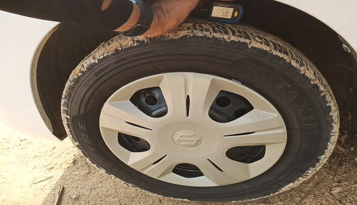 2015 Maruti Wagon R 1.0 VXI, Petrol, Manual, 51,127 km, tyre
