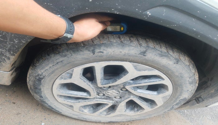 2023 Maruti FRONX ALPHA 1.0L TURBO 6 AT, Petrol, Automatic, 33,972 km, tyre