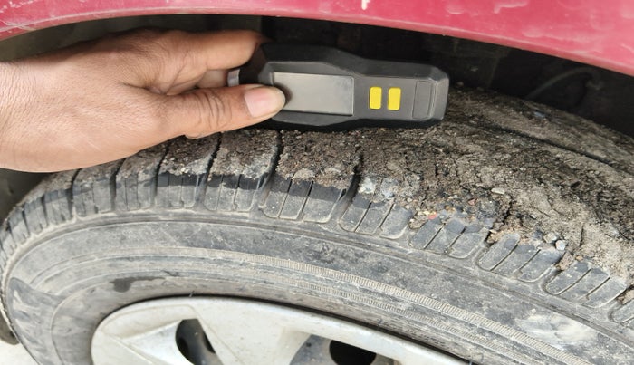 2016 Hyundai Elite i20 SPORTZ 1.2, Petrol, Manual, 72,895 km, tyre