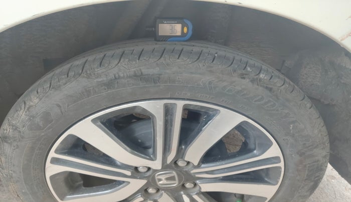 2018 Honda City 1.5L I-VTE V CVT, Petrol, Automatic, 54,844 km, tyre