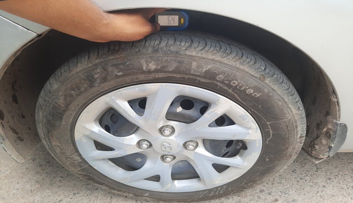 2016 Hyundai Xcent S 1.2, Petrol, Manual, 1,19,870 km, tyre