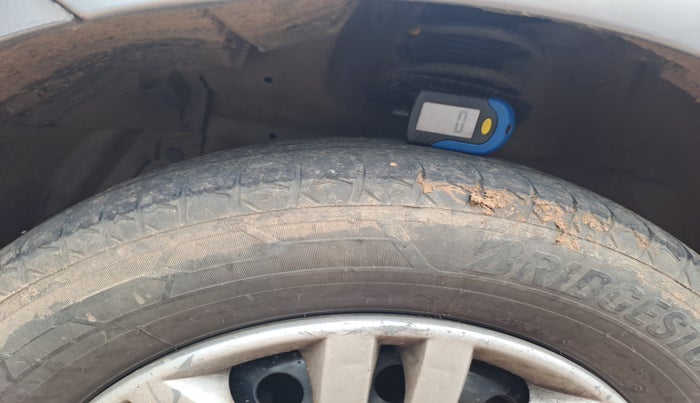 2012 Maruti Swift VDI, Diesel, Manual, 1,28,351 km, tyre