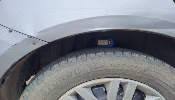2012 Maruti Swift VDI, Diesel, Manual, 1,28,351 km, tyre