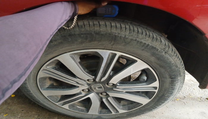 2019 Honda City 1.5L I-VTEC V MT, Petrol, Manual, 1,09,662 km, tyre