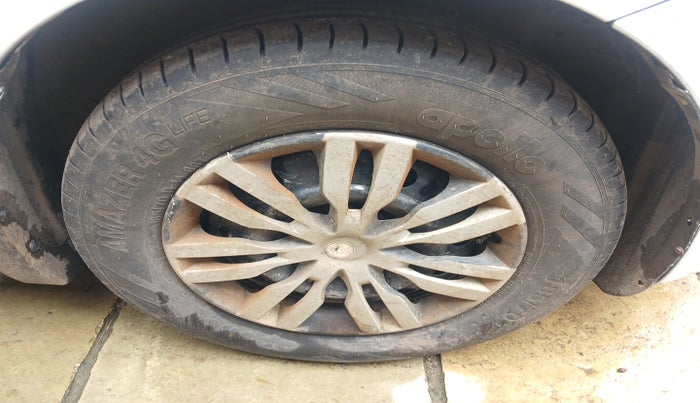 2014 Maruti Swift Dzire VDI, Diesel, Manual, 1,33,259 km, tyre