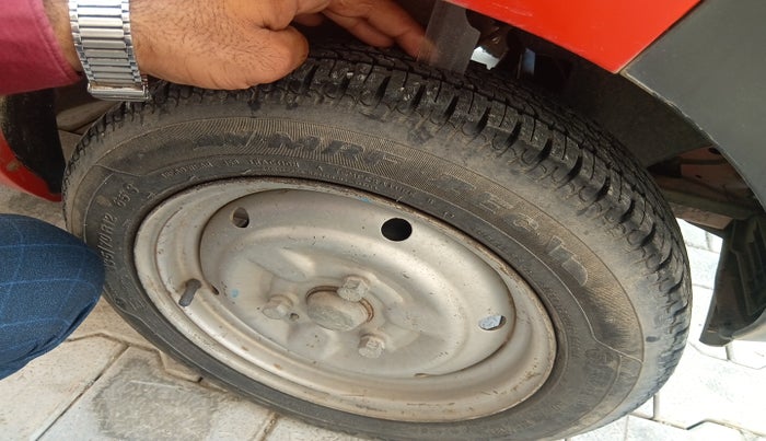 2011 Tata Nano STD, Petrol, Manual, 43,566 km, tyre